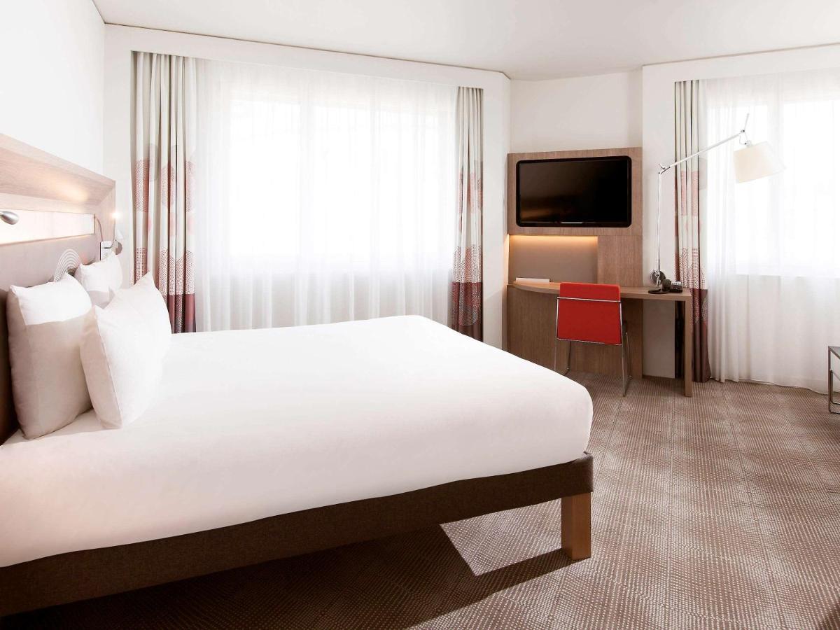 Novotel Basel City Esterno foto