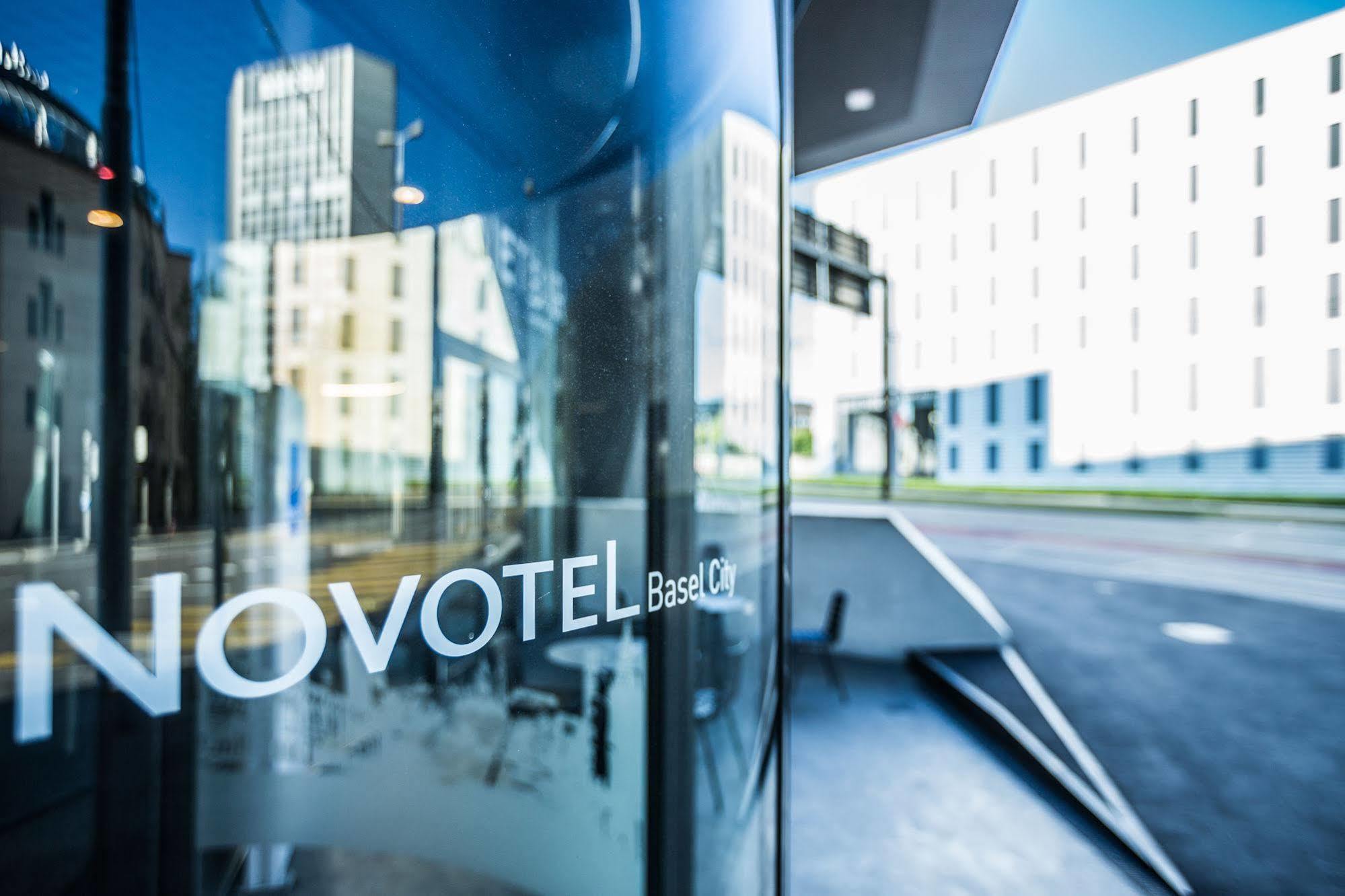Novotel Basel City Esterno foto