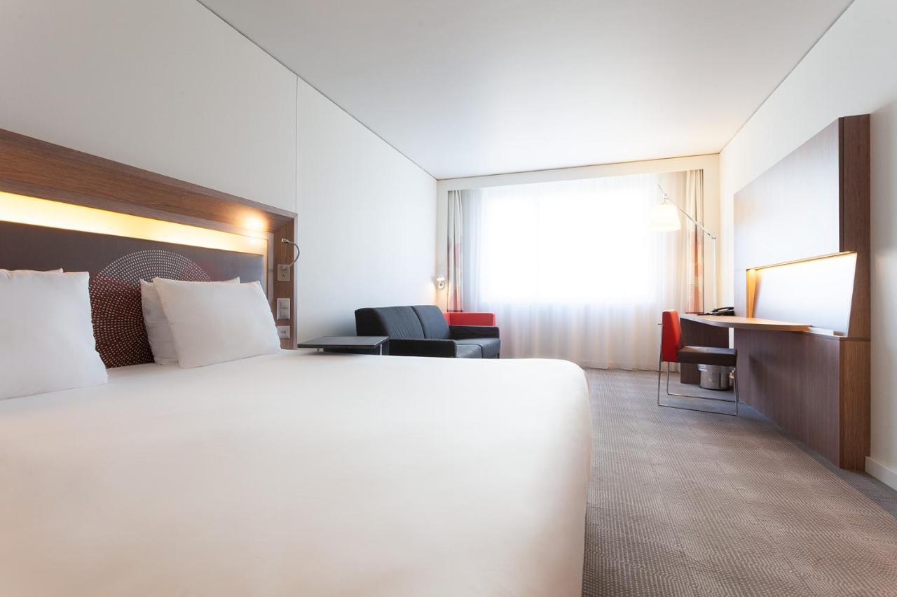 Novotel Basel City Esterno foto
