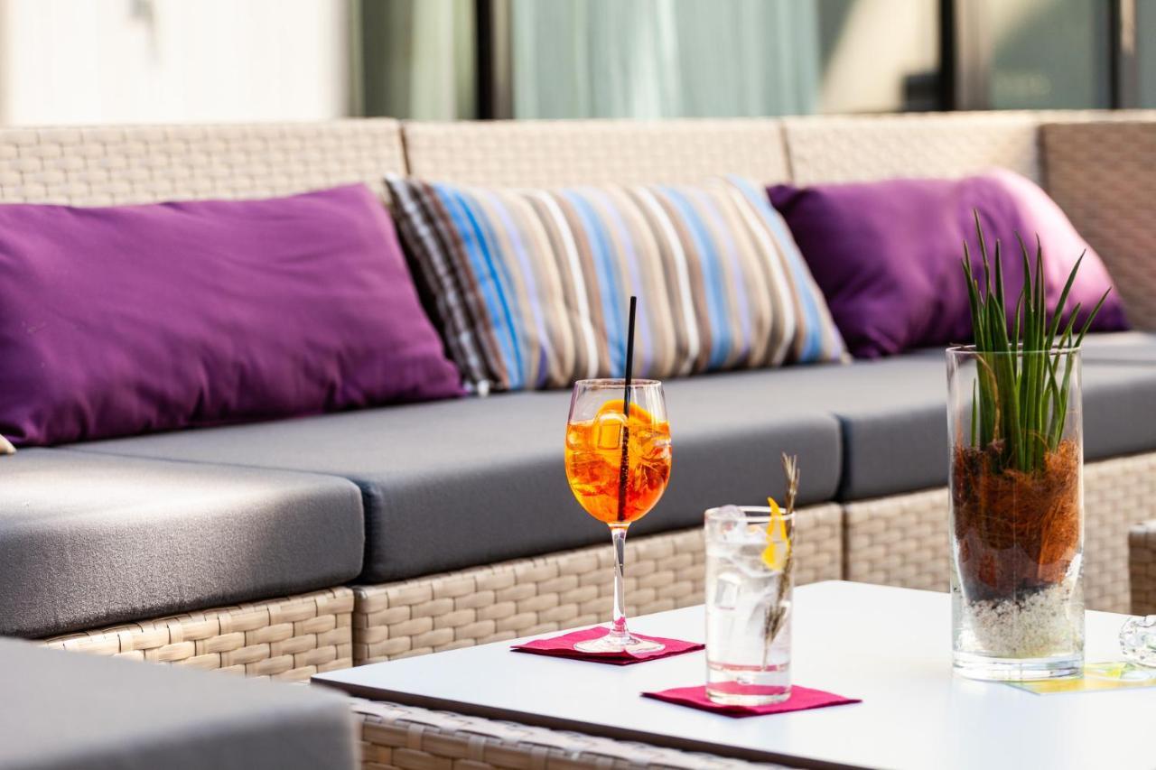 Novotel Basel City Esterno foto