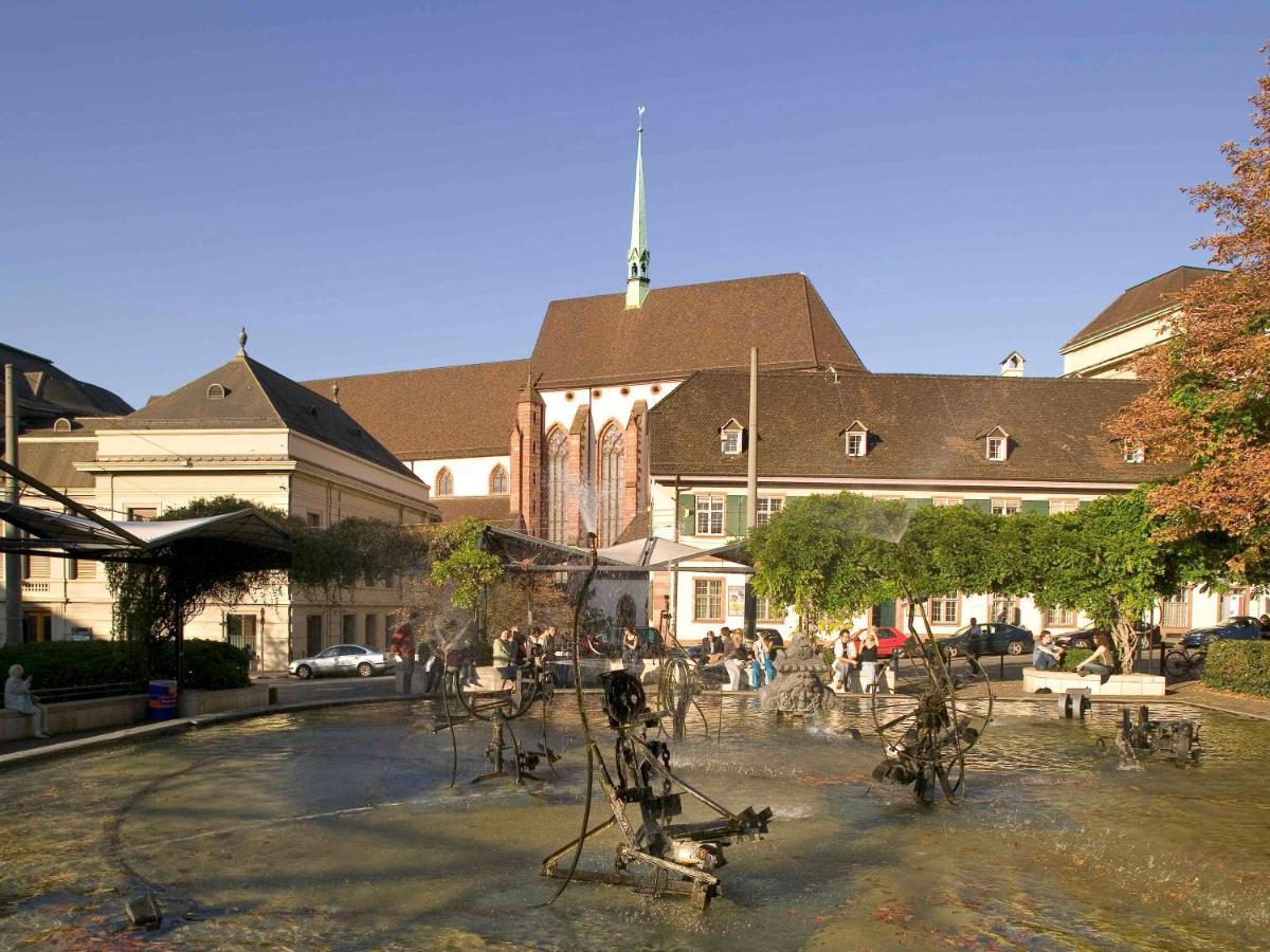 Novotel Basel City Esterno foto